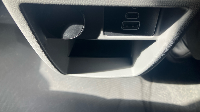 Ford Transit Custom 300 L2 Diesel Fwd 2.0 EcoBlue 136ps H1 Van Limited